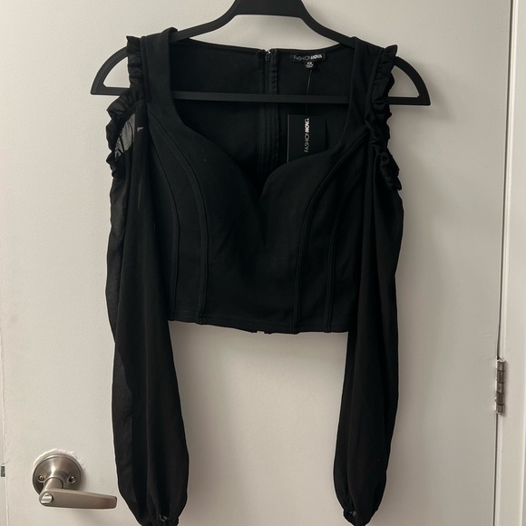 Fashion Nova off the Shoulder top - Picture 4 of 6